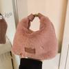 Женская популярная сумка-мессенджер Lamb Fluffy Bag Пушистая сумка Маленькая сумка