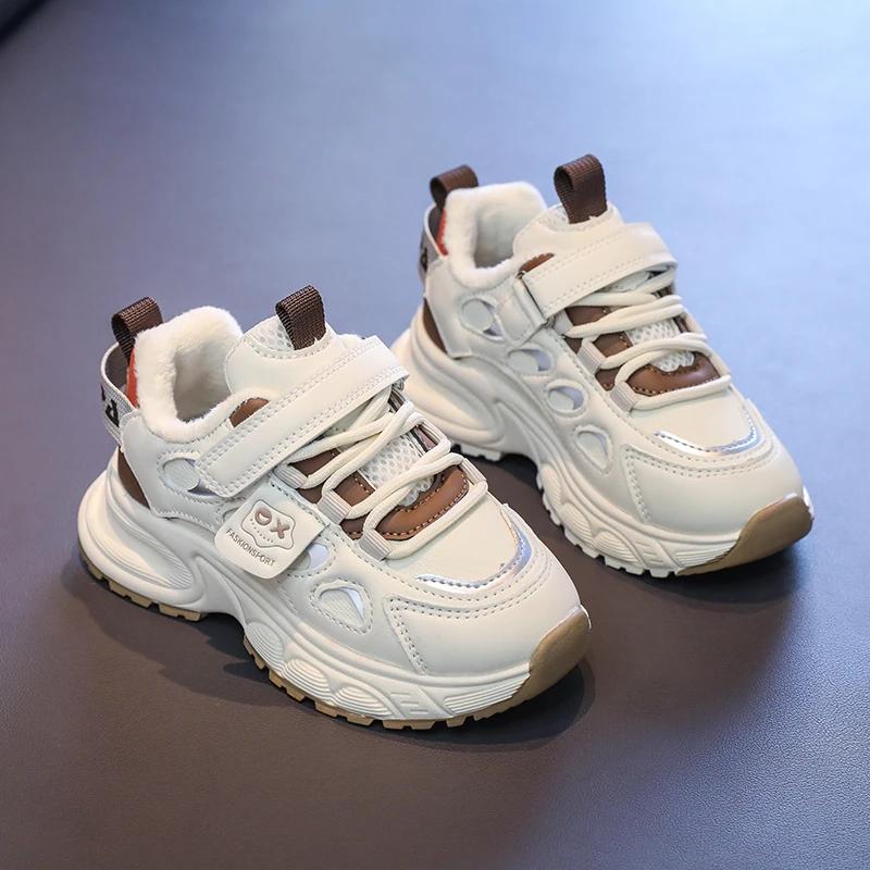 Повседневные кроссовки для мальчиков и девочек, нескользящая детская спортивная обувь, толстая мягкая подошва, зимние новые модные теплые кроссовки для студентов 2024 года