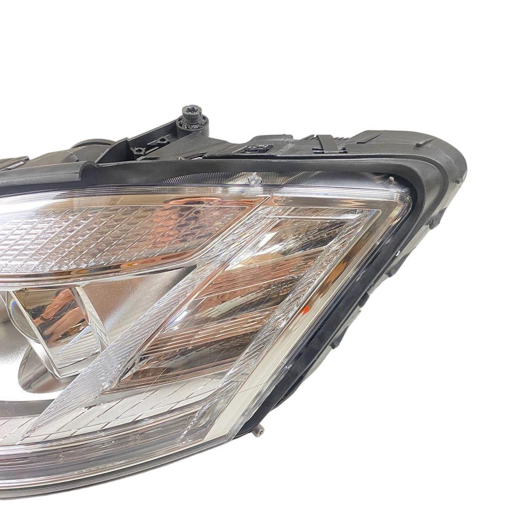 R 2218206839 Фара для Mercedes W221