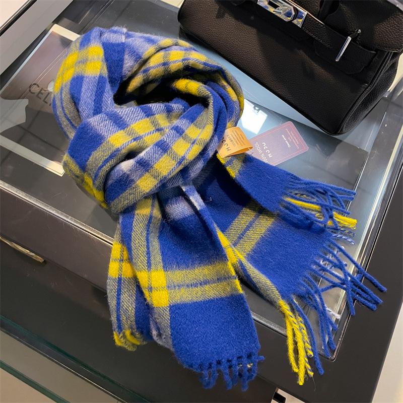 100% Pure Wool Scarf Female Winter Warm Cashmere Shawl Checkerboard Grain Design Couple Accessory Premium Sense Windproof Scarf