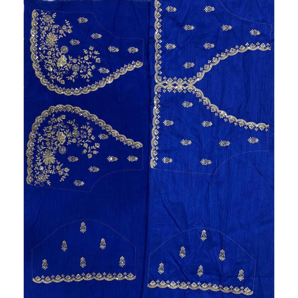 Коллекция дизайнерских сари премиум-класса