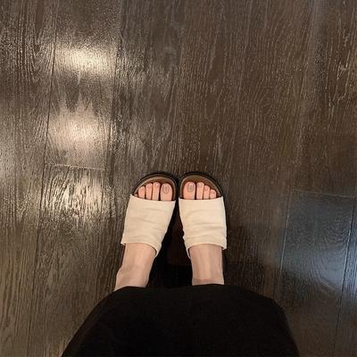 Женская обувь – Сандалии