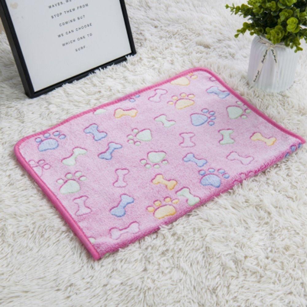 Fluffy Soft Warm Bone Pattern Dogs Plush Pet Blanket Winter Quilt Fleece Blanket Flannel Blanket