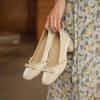 French Thick Heel Square Head Bow Pearl Light Mouth Evening Breeze Gentle Single Shoes Spring and Autumn Retro Mary Jane Shoes Women