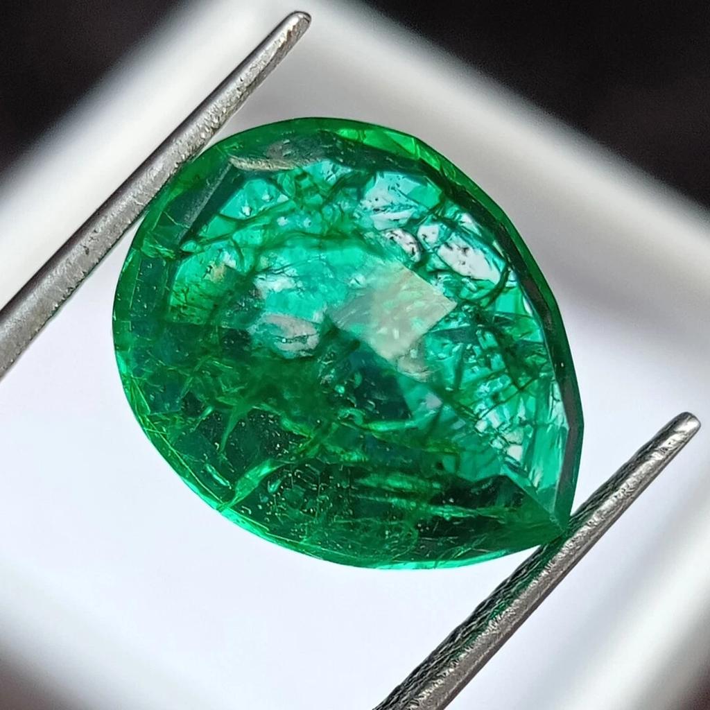 Pear Cut Natural Green Colombian Emerald 9.95 Ct Beautiful Certified Gemstone