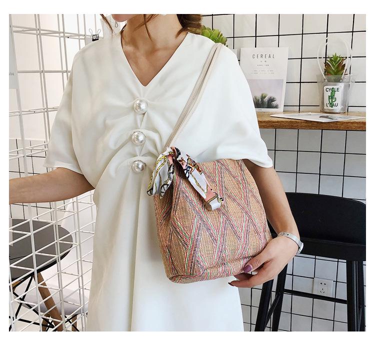 Женская соломенная сумка SCIONE с шелковым шарфом