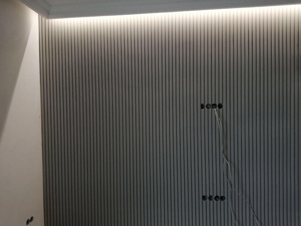 3D Wall Panel Mold for Gypsum, Plaster or Concrete Tile for Decorative Wall Panels 'Parallels'