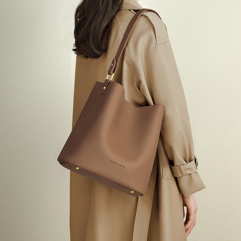 Bag Women'S Bucket Bag Autumn Fashion Crossbody Leather Premium Large Capacity Shoulder Bag