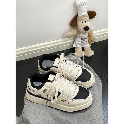 Женская обувь – Кроссовки