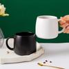 Матовая кружка Креативная личность Керамическая чашка Домашняя кружка с большим животом Офисная кружка большой вместимости для воды Сувенирная подарочная чашка