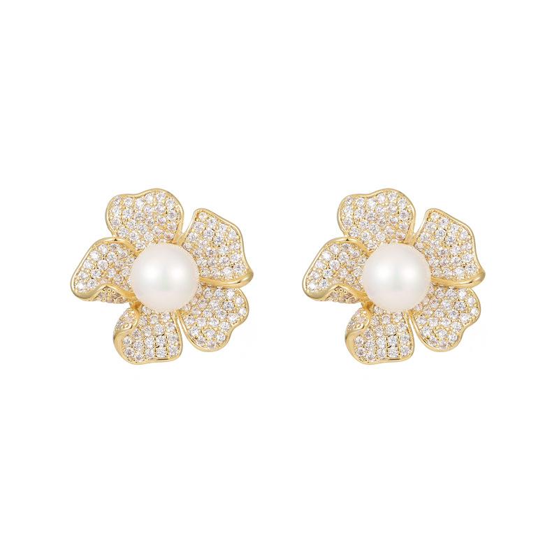 Модные серьги-лепестки, серьги-гвоздики с цветком циркония и пресноводным жемчугом, женственные, универсальные, высококлассные ювелирные изделия