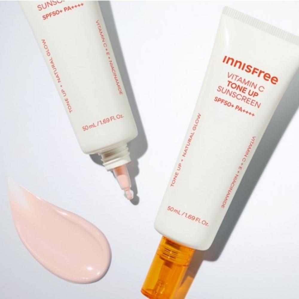 Innisfree Солнцезащитный крем с витамином C и тонирующим эффектом SPF50+ PA++++