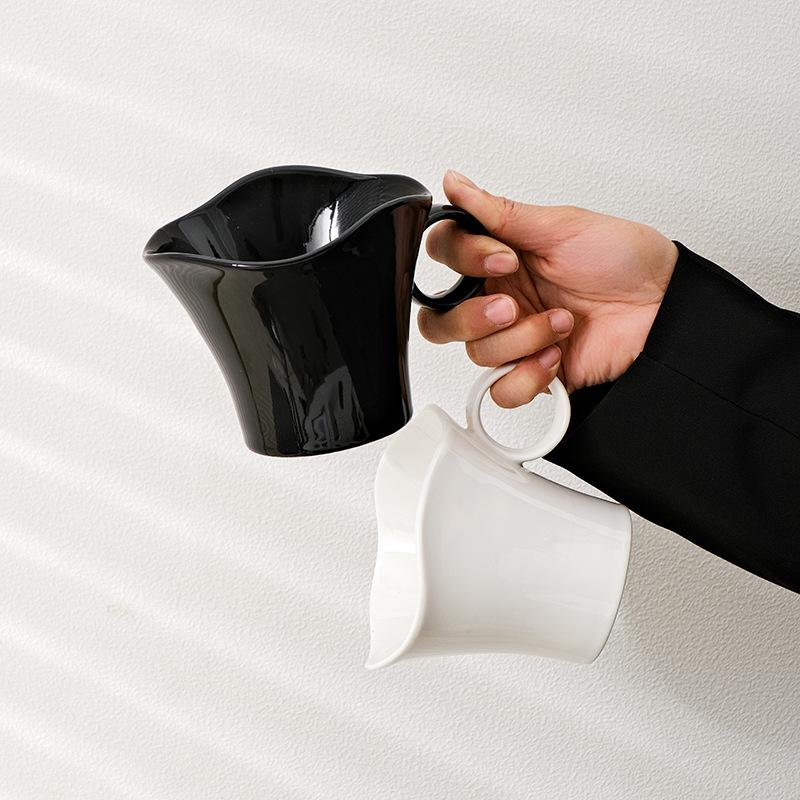 Керамическая чашка для молока, кофейная чашка, парная чашка, однотонная черно-белая, высокая ценность, подглазурная роспись, персонализированная, высокая ценность
