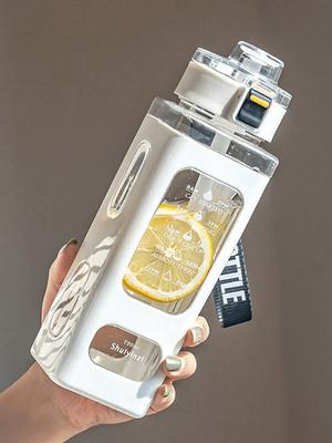 1 шт. белая спортивная бутылка для воды объемом 700 мл, переносная кружка-поильник. Подходит для использования на открытом воздухе, во время занятий спортом, езды на велосипеде и переноски!