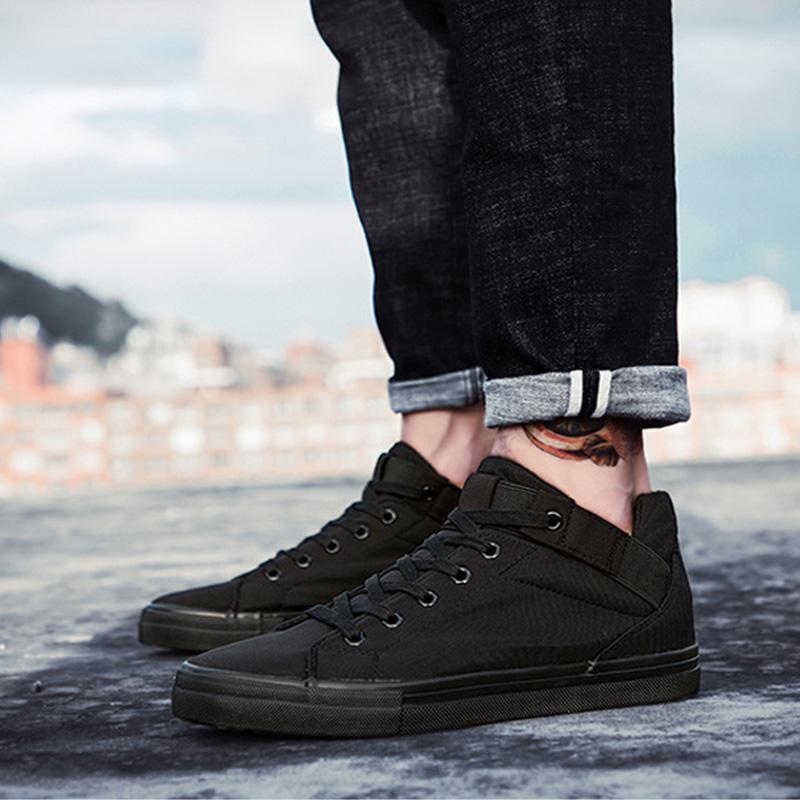 2024 Черные кроссовки Мужские парусиновые туфли Увеличивающие рост на 3 см Крутая обувь для молодых людей Дышащая ткань Мужская повседневная обувь