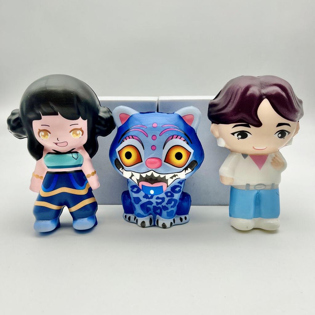 Аниме-серия KPOP Игрушка для сжимания, Сжимайте для снятия стресса, Подарок, Случайный 1 шт./Набор из 6 шт.