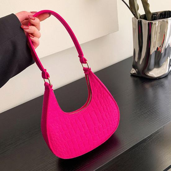 Women's Small Hobo Bag Retro Crescent Shoulder Bag Solid Color Felt Casual Phone Purse for Daily Outings Work Travel Parties