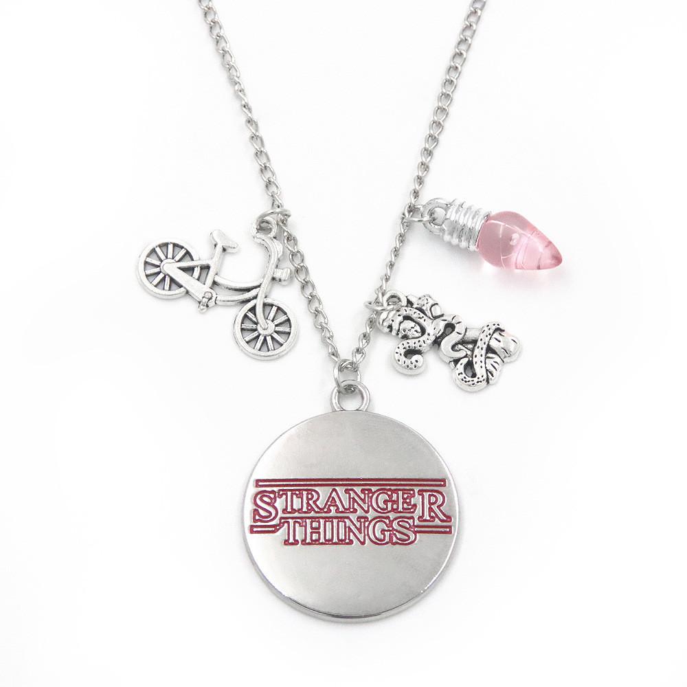 Ожерелье из 4 сезона «Очень странных дел» с подвеской-буквой и лампочкой Для фанатов и коллекционеров