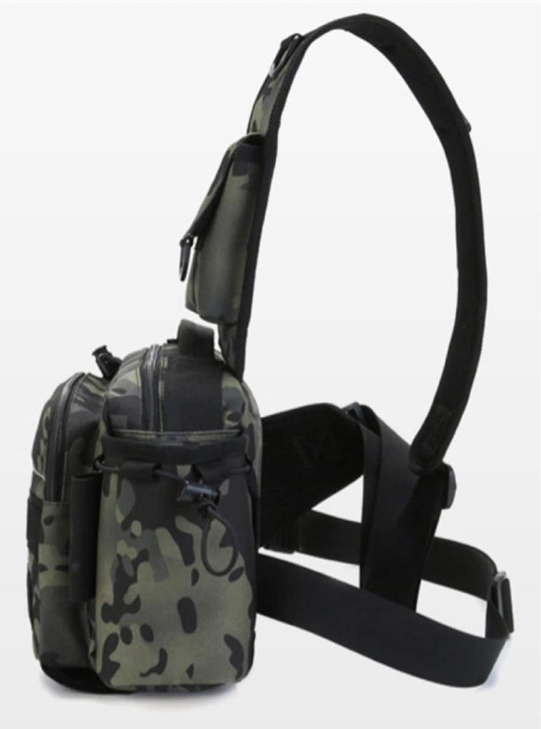 Trust Contact Fishing Large with Rod Holder Bag, Capacity, Lightweight, Waterproof, (Camouflage)