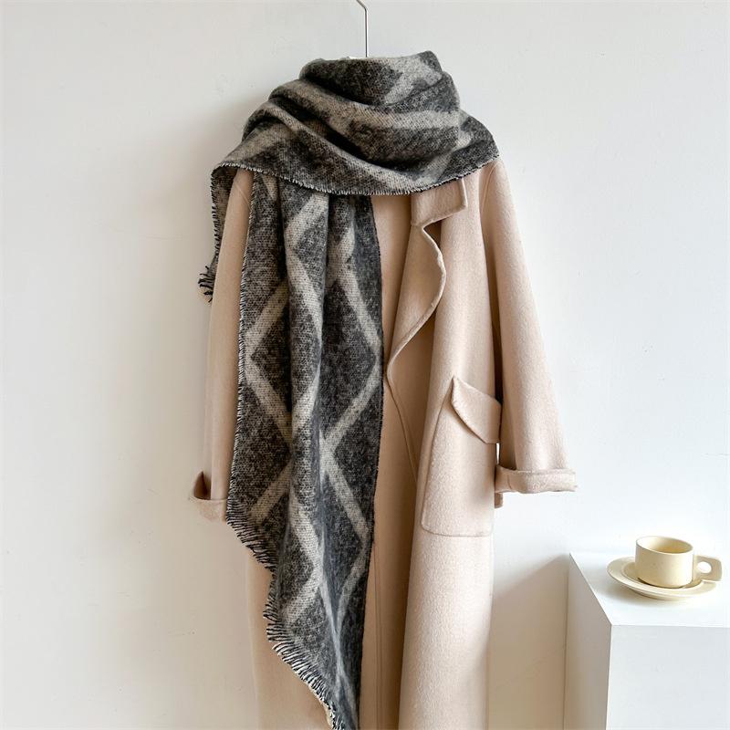 New Thickened and Elongated Winter Scarf Cashmere Feeling Shawl and Wraps Pashmina Neckerchief Bufanda Female Poncho 48Colors