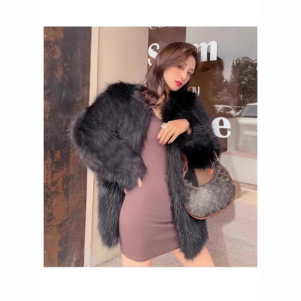 Осень и Зима Новое Пальто из Искусственного Лисьего Меха Женское Высококлассное Модное Плюшевое Топ