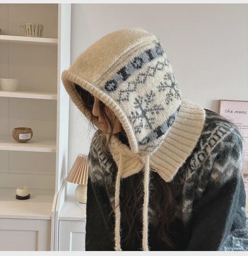 Корейская женская шапка-балаклава со снежинками и защитой шеи