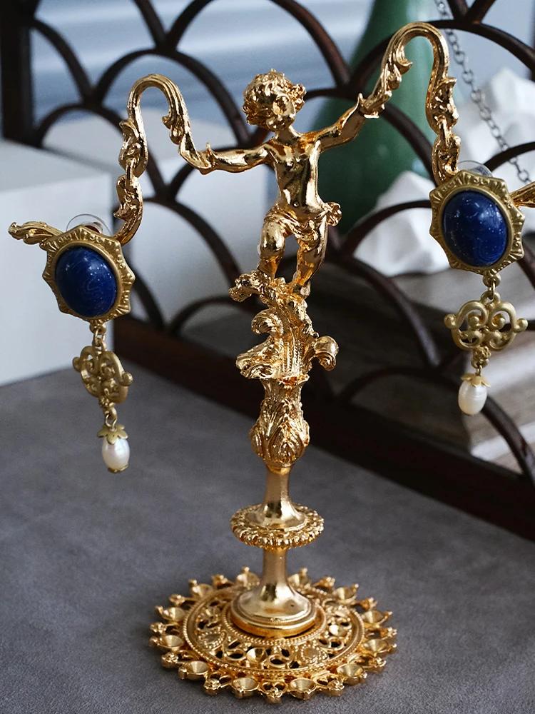 Jewelry Display Stand MetalMaterial Irregular Shape LightGold Retro Earring Rack Shop Counter Window Storage Display Photo Props