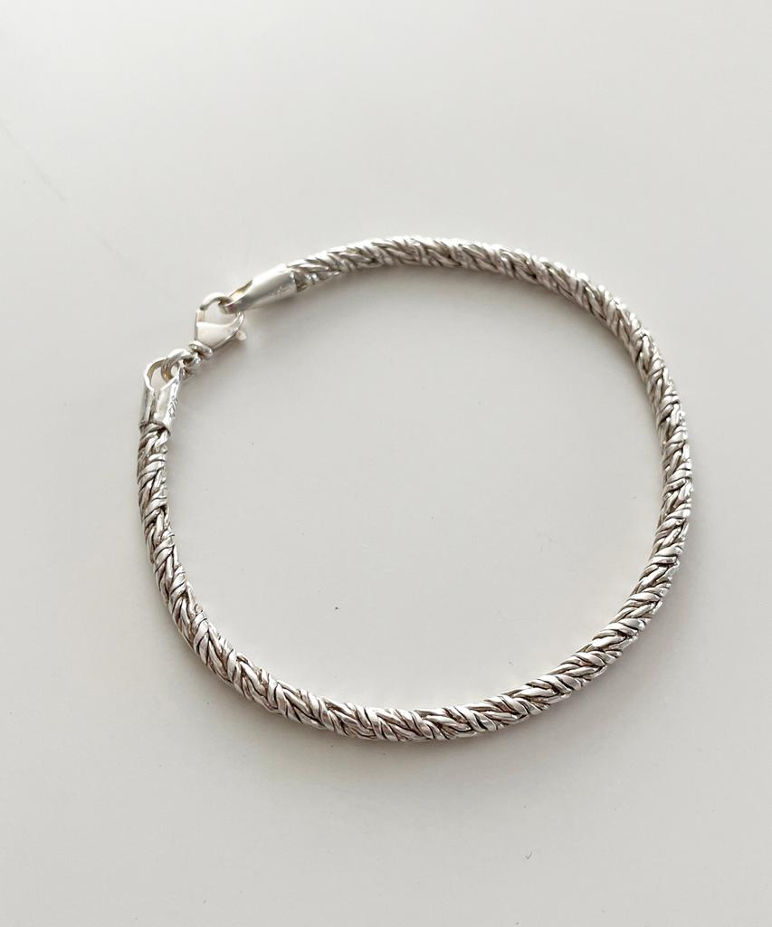 Elyona Braid Chain Bracelet