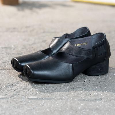 Первый слой коровьей кожи одинарные туфли квадратный носок ретро балетки средний каблук кожаные новые одинарные туфли легкий вырез квадратный каблук