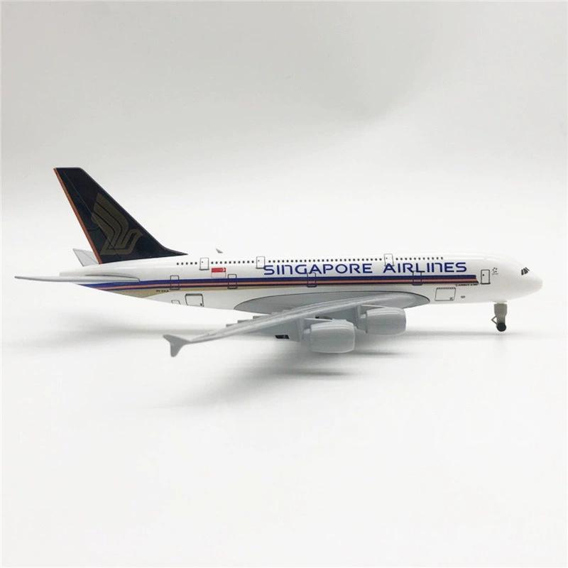 1/400 Scale A380 Singapore Airways 20cm Diecast Alloy Airplane With Base & Landing Gear Model For Collection Gift House Display