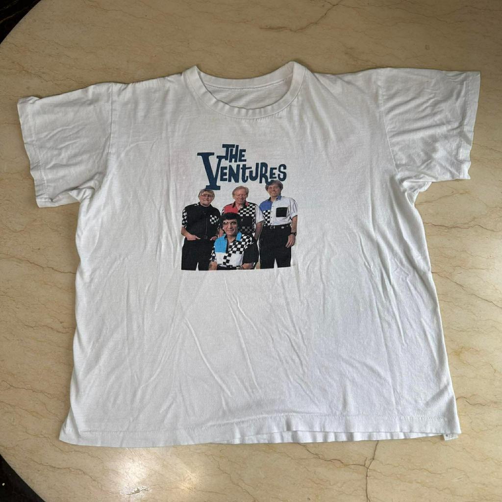 The Ventures Men's White Graphic Print Tour Cotton Crew Neck One Size Unisex T-Shirt