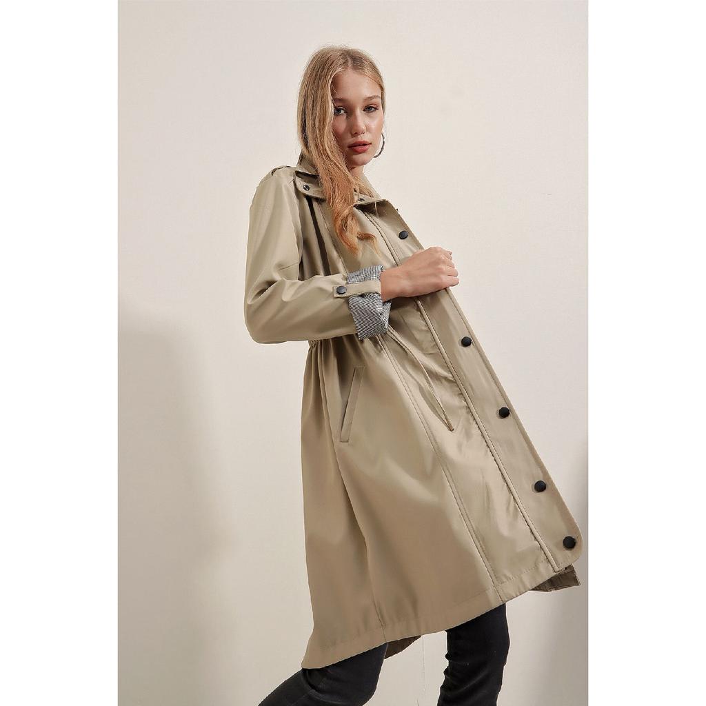 5808 Trench Coat With Waist Tie - Beige