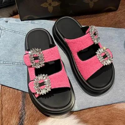 Плоские туфли на платформе женские модные летние сандалии 2024 года новые повседневные пляжные женские шлепанцы Rhinodrill с квадратной пряжкой