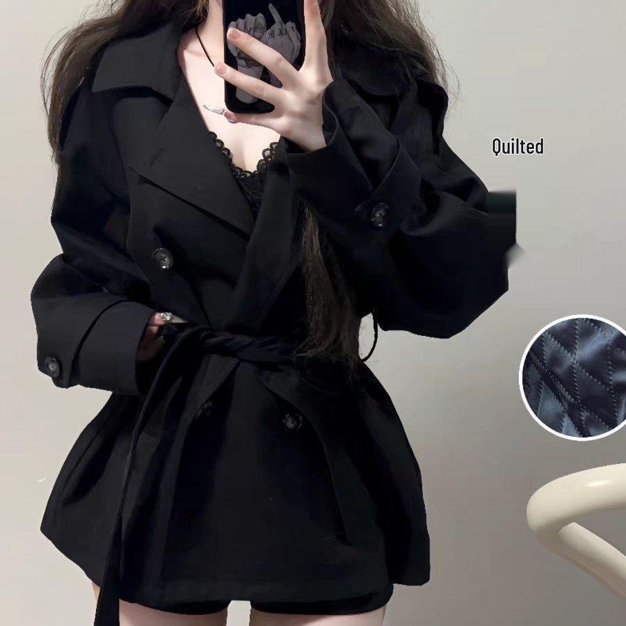 Женский маленький черный двубортный тренч - осенне-зимний стиль с акцентом на талии