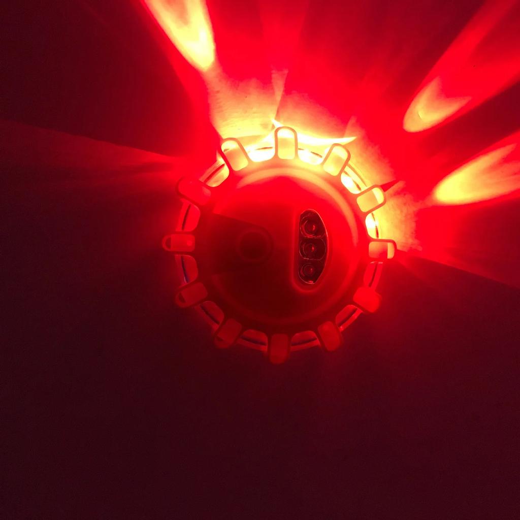 3 шт. Светодиодные дорожные сигнальные огни Аварийные огни Дорожный маяк безопасности Мигающий предупреждающий сигнальный комплект с магнитной основой Сумки для хранения