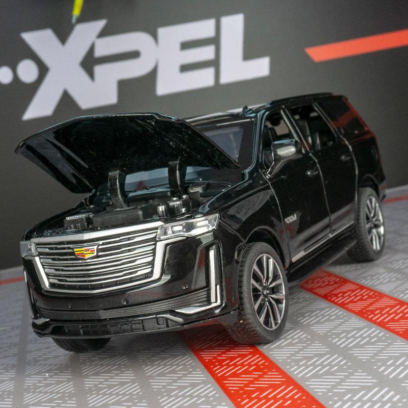 AABHV1 1:32 Cadillac Escalade внедорожник литой металлический автомобиль модель со звуком и светом игрушечная машинка с центральным управлением украшения