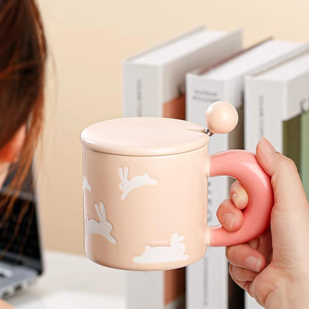 Creative Small Fresh Ceramic Mug Couple Water Cup with Lid Spoon Women's Day Souvenir Coffee Cup Gift