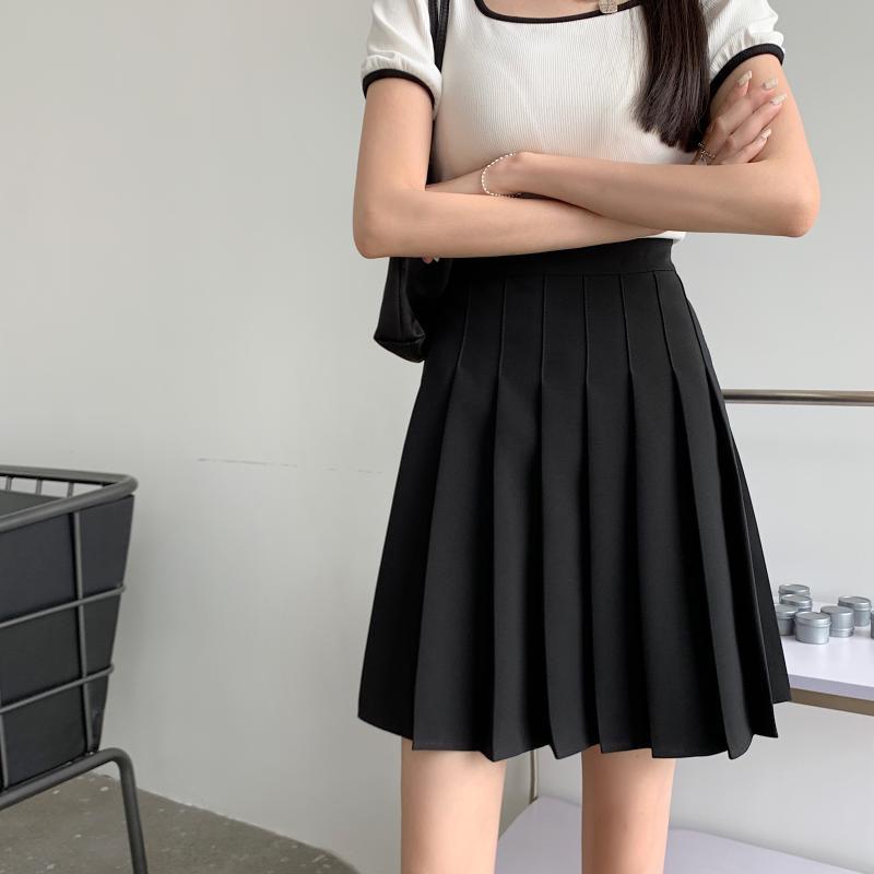 Women's High-Waist A-Line Pleated Skirt - New Large Size, Slimming, All-Season Short Skirt