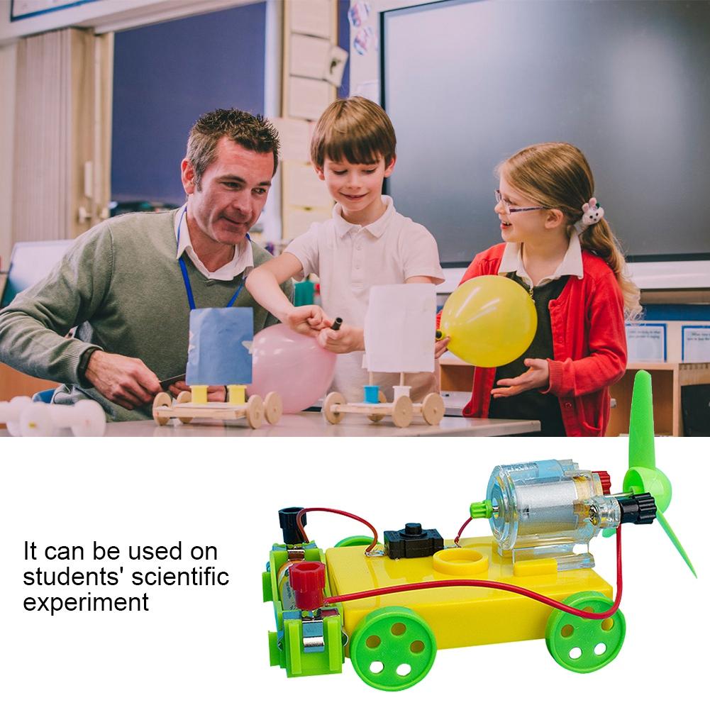 Детская сборка игрушечного автомобиля своими руками, модель автомобиля на четырех колесах, студенческий научный эксперимент