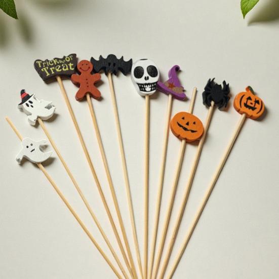 100PCS Disposable Cocktails Tags, Halloween Pumpkin Ghost Bat Decor Bamboo Skewers, Sharp Tip Party Picks for Fruits Snacks Cakes Bar
