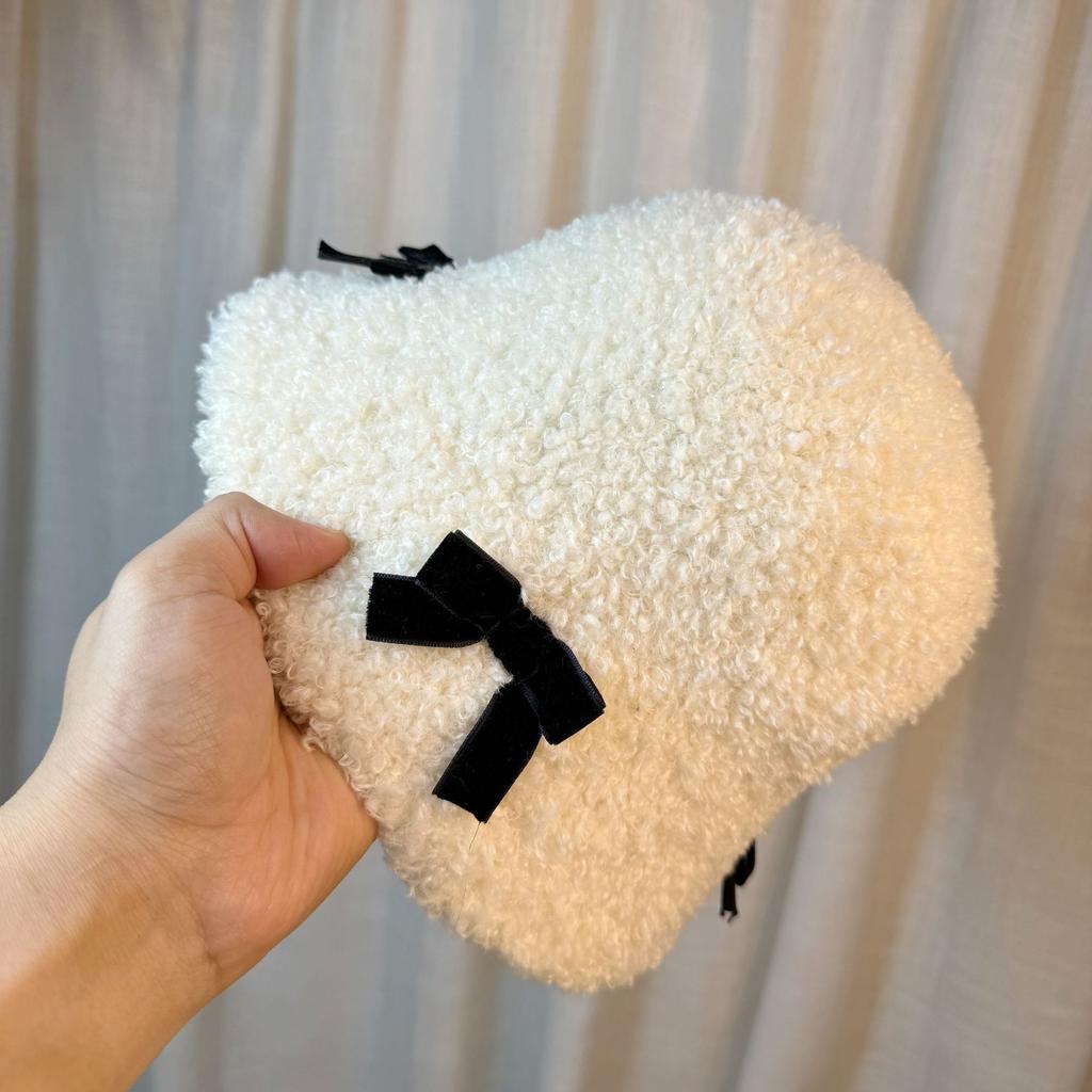 Детская теплая панама из овечьей шерсти на осень и зиму