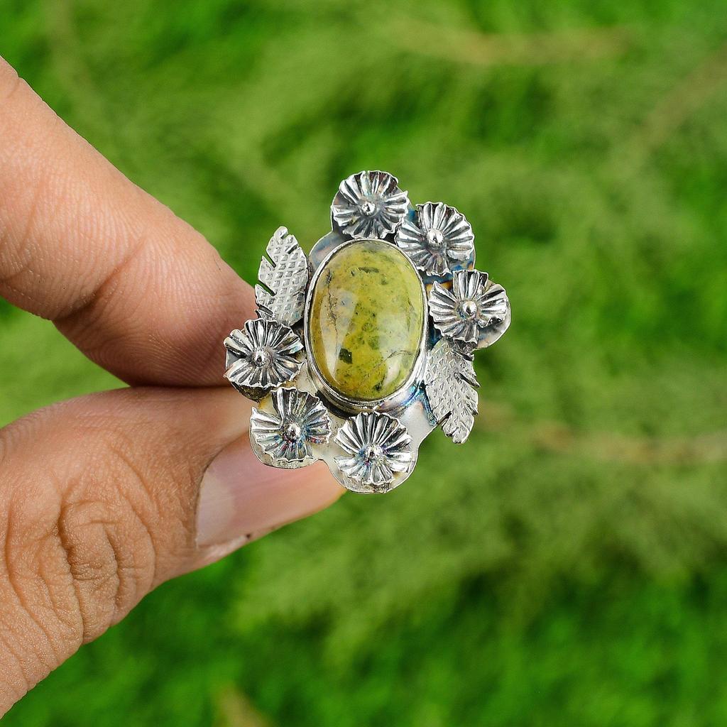 Natural Stichtite Gemstone Statement Flower Adjustable Ring 925 Silver For Women