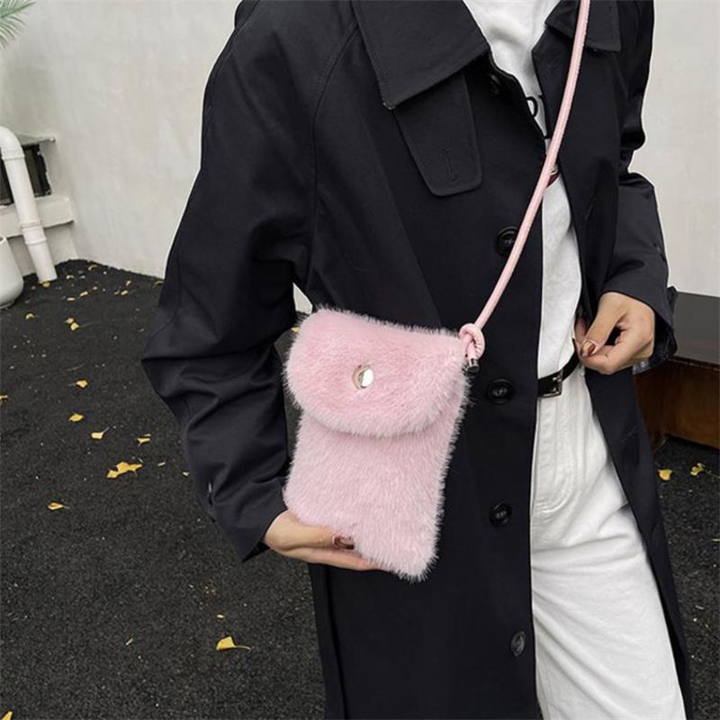 Trend Faux Fur Crossbody Bag Soft Plush Mini Shoulder Purse With Metal Button Adjustable Leather Strap Handbag Winter Phone Bag