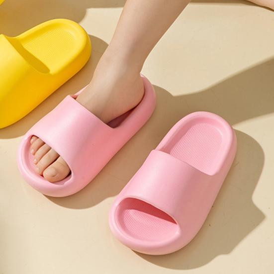 Детские шлепанцы, тапочки для душа для малышей, удобные сандалии на толстой подошве для мальчиков и девочек, нескользящая пляжная обувь для ванной и бассейна