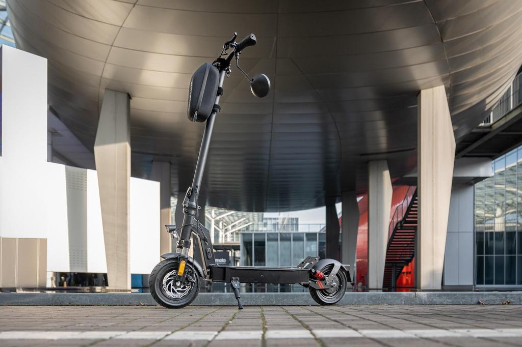 DriveTron DT08 Adult Electric Scooter, 25 mph, 37 Mile Range, 48V 13Ah 500W, Front Disc Brake + EABS, IPX5