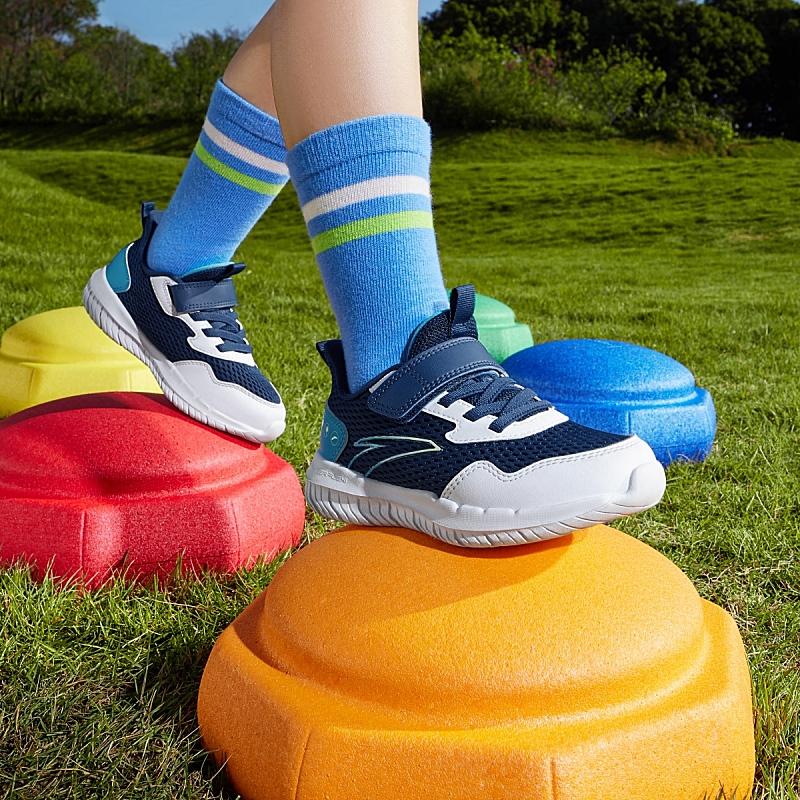 Anta Кроссовки для бега Kids Vitality, удобные, универсальные, легкие, амортизирующие, дышащие, с низким верхом, детские кроссовки темно-синего цвета A12439967-8