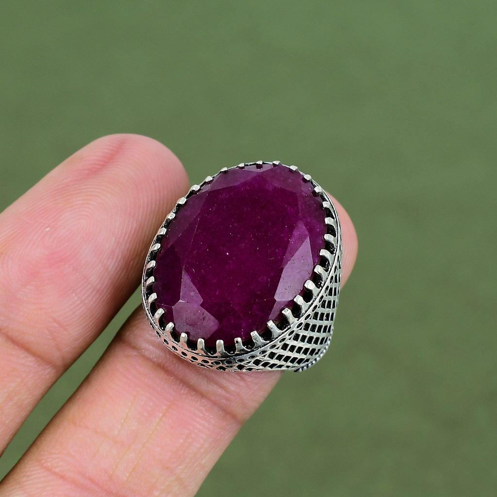 Граненый кольцо с кашмирским рубином Кольцо из стерлингового серебра 925 пробы Кольцо с драгоценным камнем высшего качества Рубиновые украшения Кольцо ручной работы Подарки для папы Доступно в размерах
