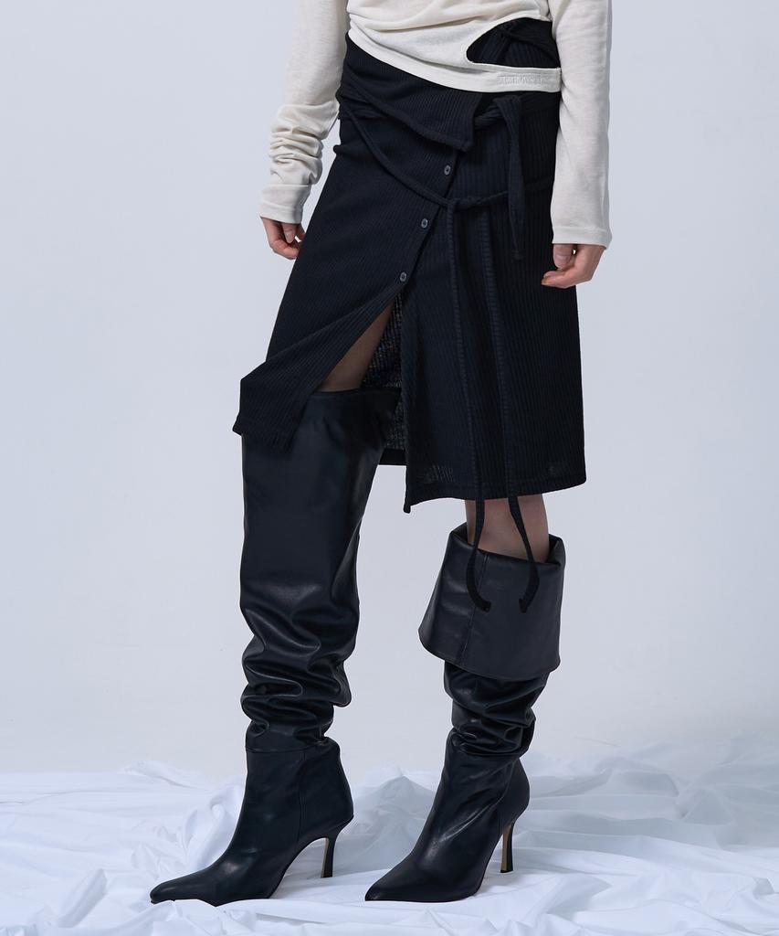 G Museum Layerable Button Wrap Skirt (Black)