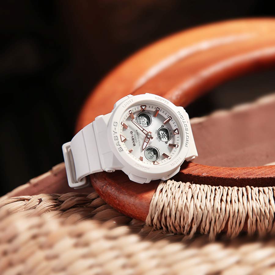 Casio Женские часы BABY-G Белые BGA-2500-7APRD BGA-2500-7APRD