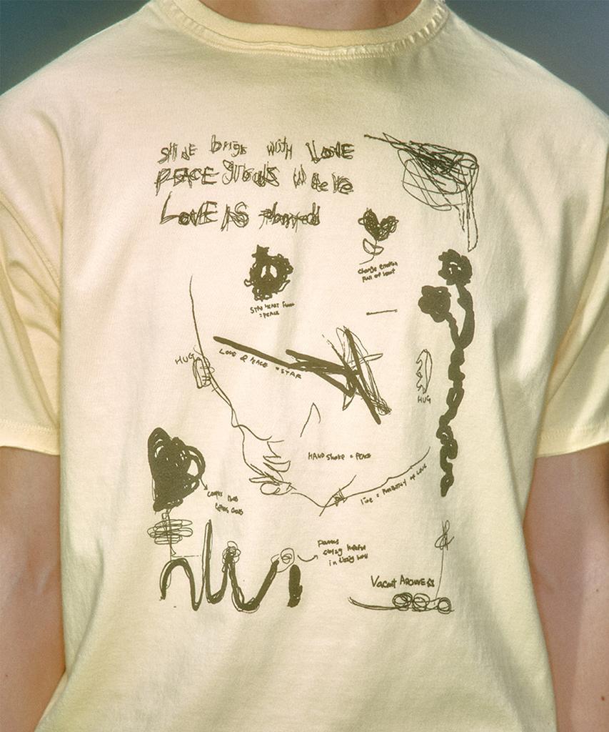 Футболка с принтом Evan Artwork от Beikeonteuakaibeu (3Color)
